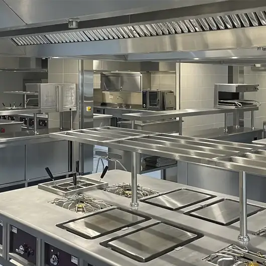 echr Cuisine professionnelle pour les collectivités dans le secteur de l'enseignement.