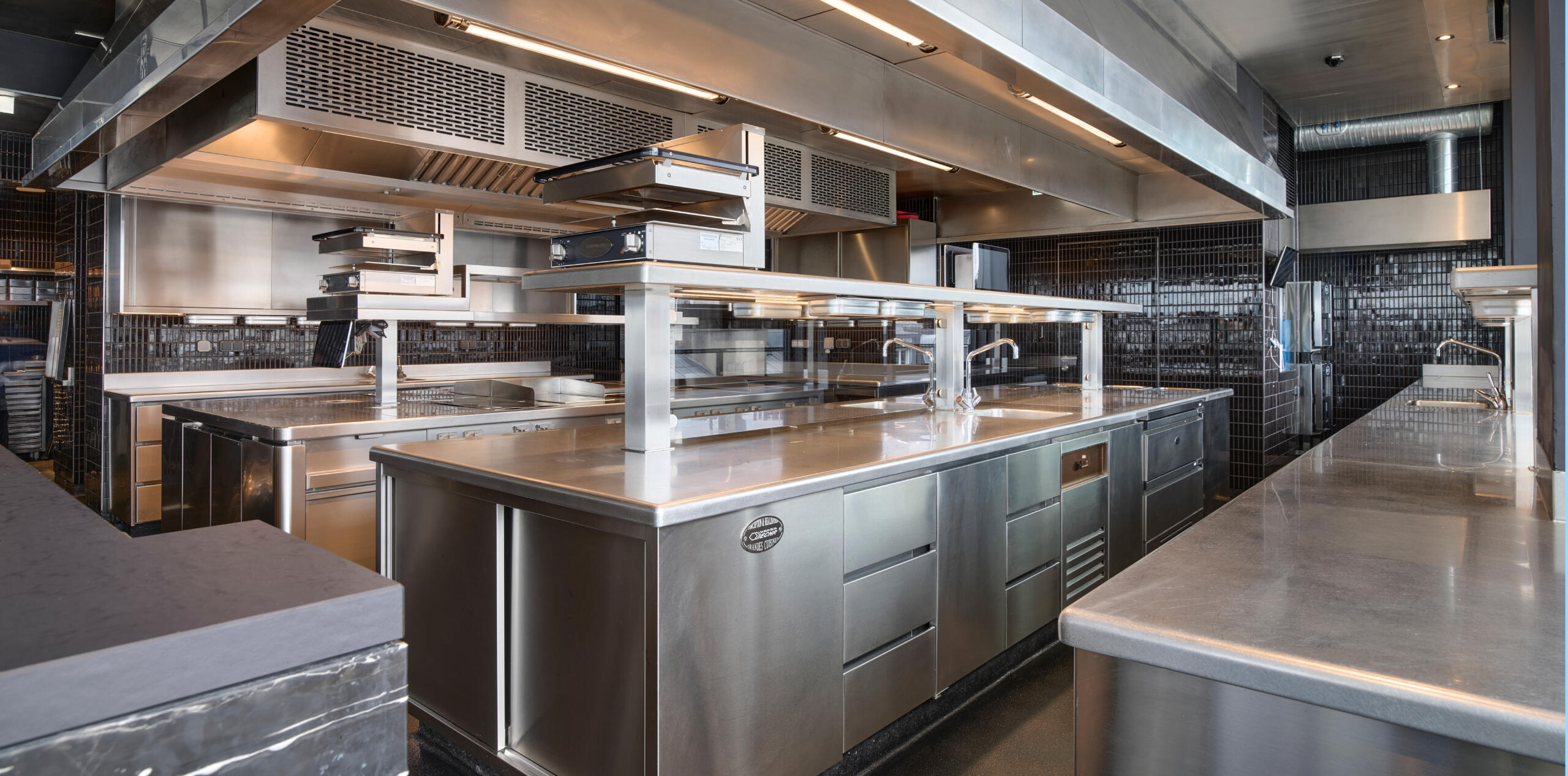 la tour d'argent réalisation couverture